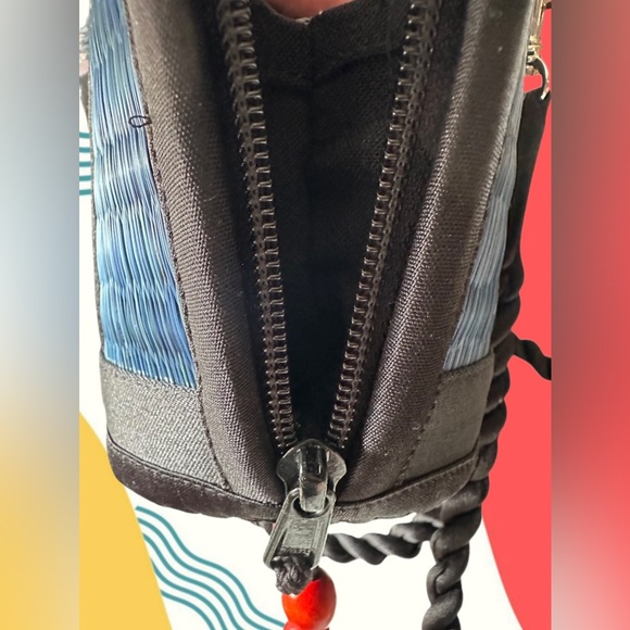 Baskets of Cambodia! Mini Kiri Wave Bag in Baby Blue - Picture 8 of 11